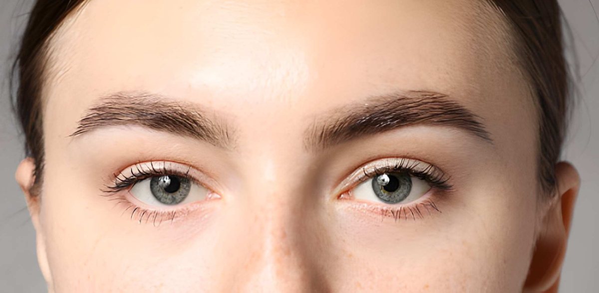 How to Grow Thicker Eyebrows Naturally thumbnail