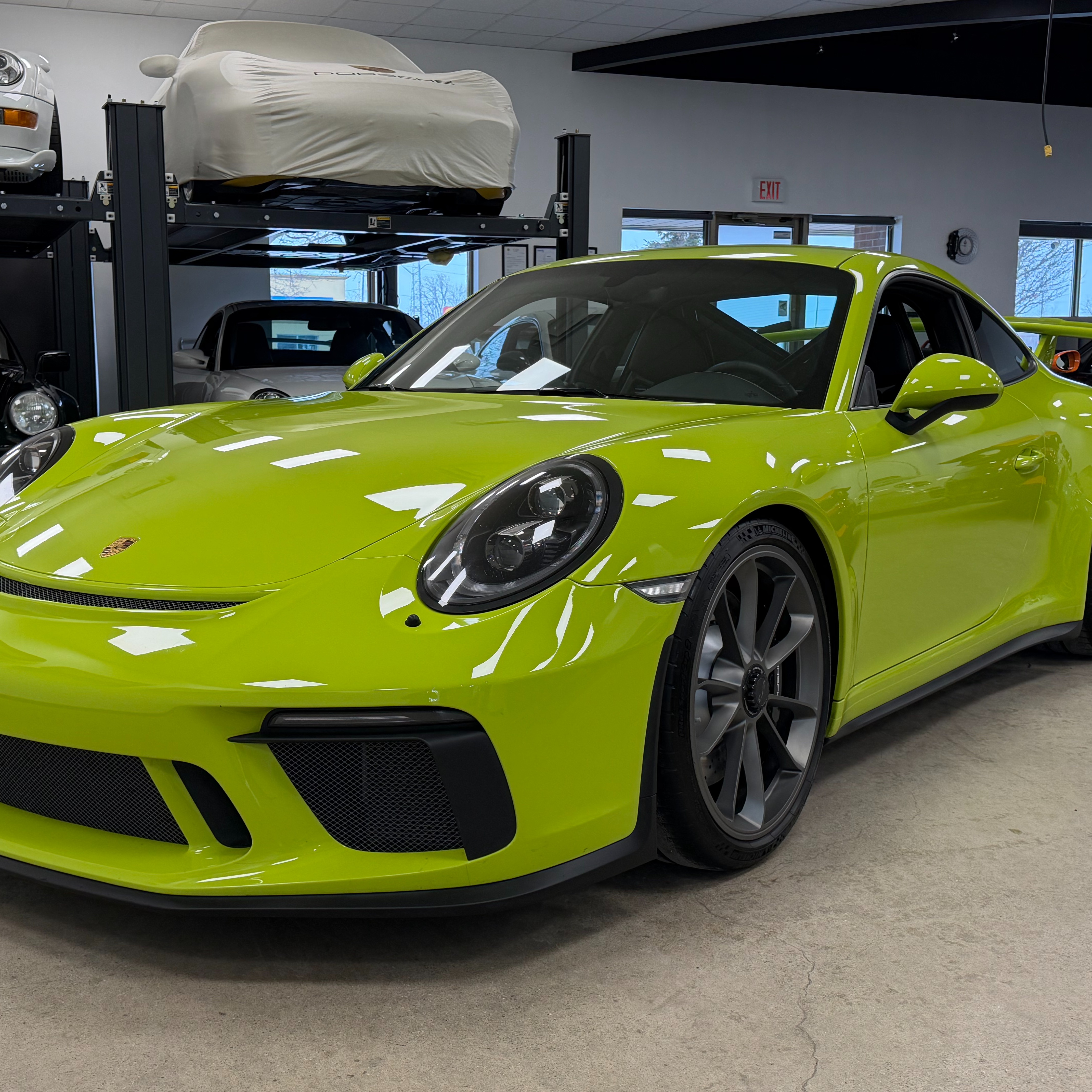 [SOLD] 2018 991.2 GT3 - 6-speed / PTS Birch Green thumbnail