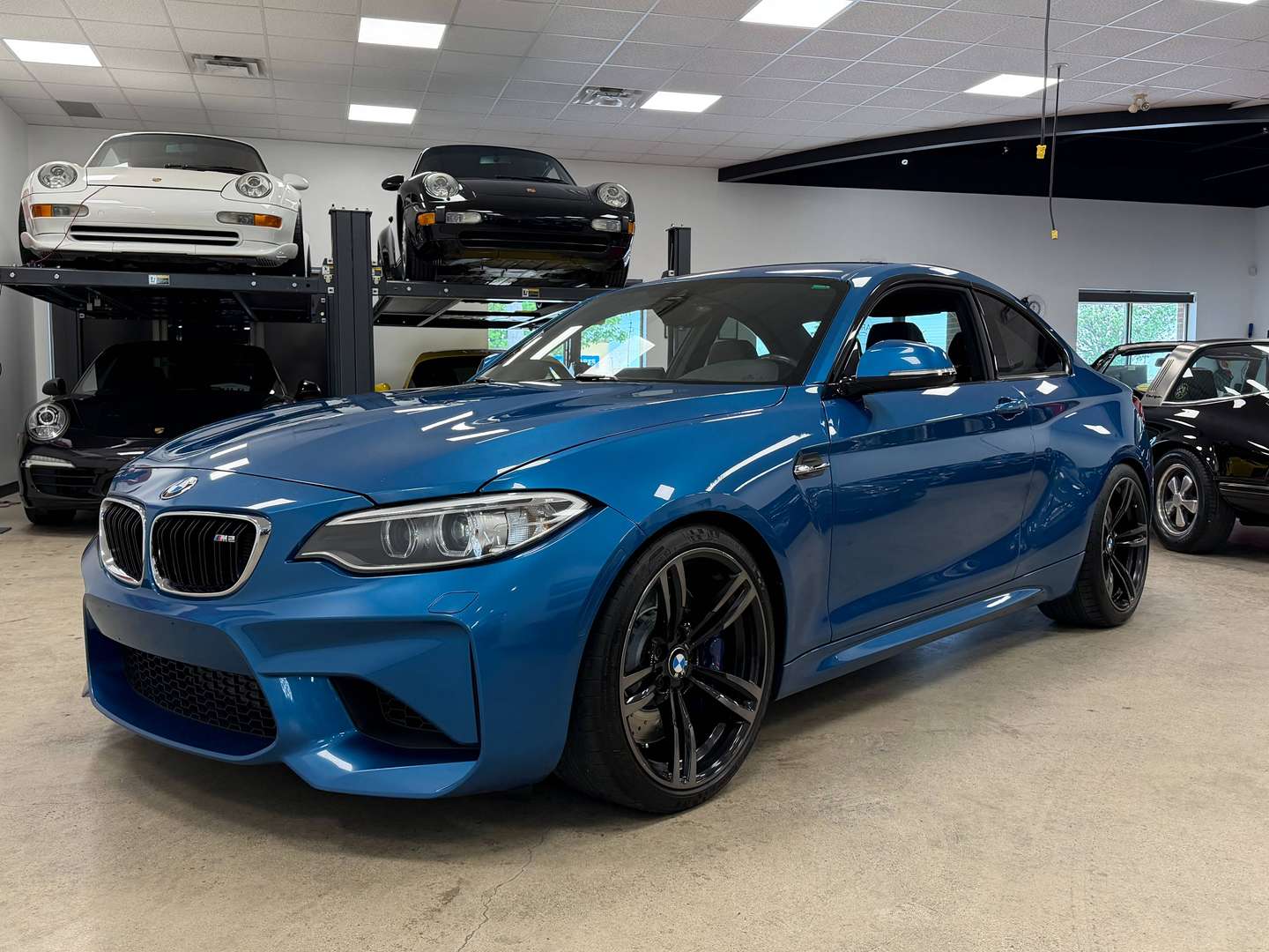 2017 BMW M2 - 6-Speed  thumbnail