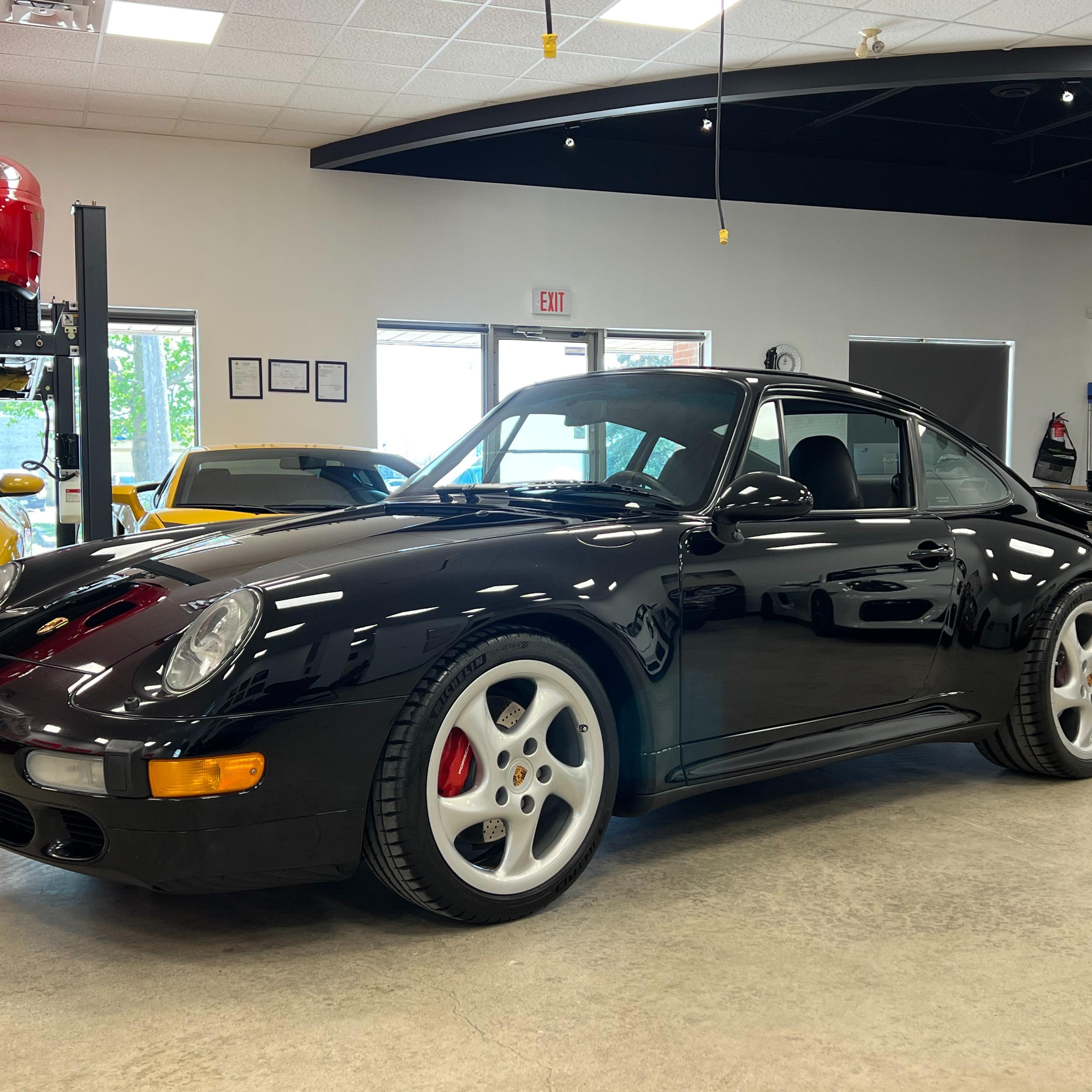 [SOLD] 1997 993 Turbo 🇨🇦  thumbnail