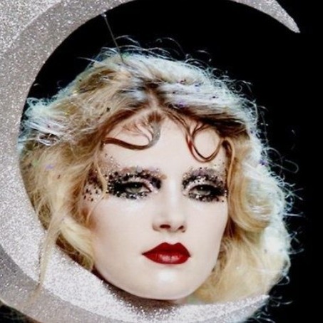 Horoscopes thumbnail