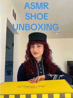 Tysm @Circus NY <3  I love my new boots ⭐️  #summerfootwear #unboxingvideo #asmrvideo #asmrunboxing #kneehighboots 