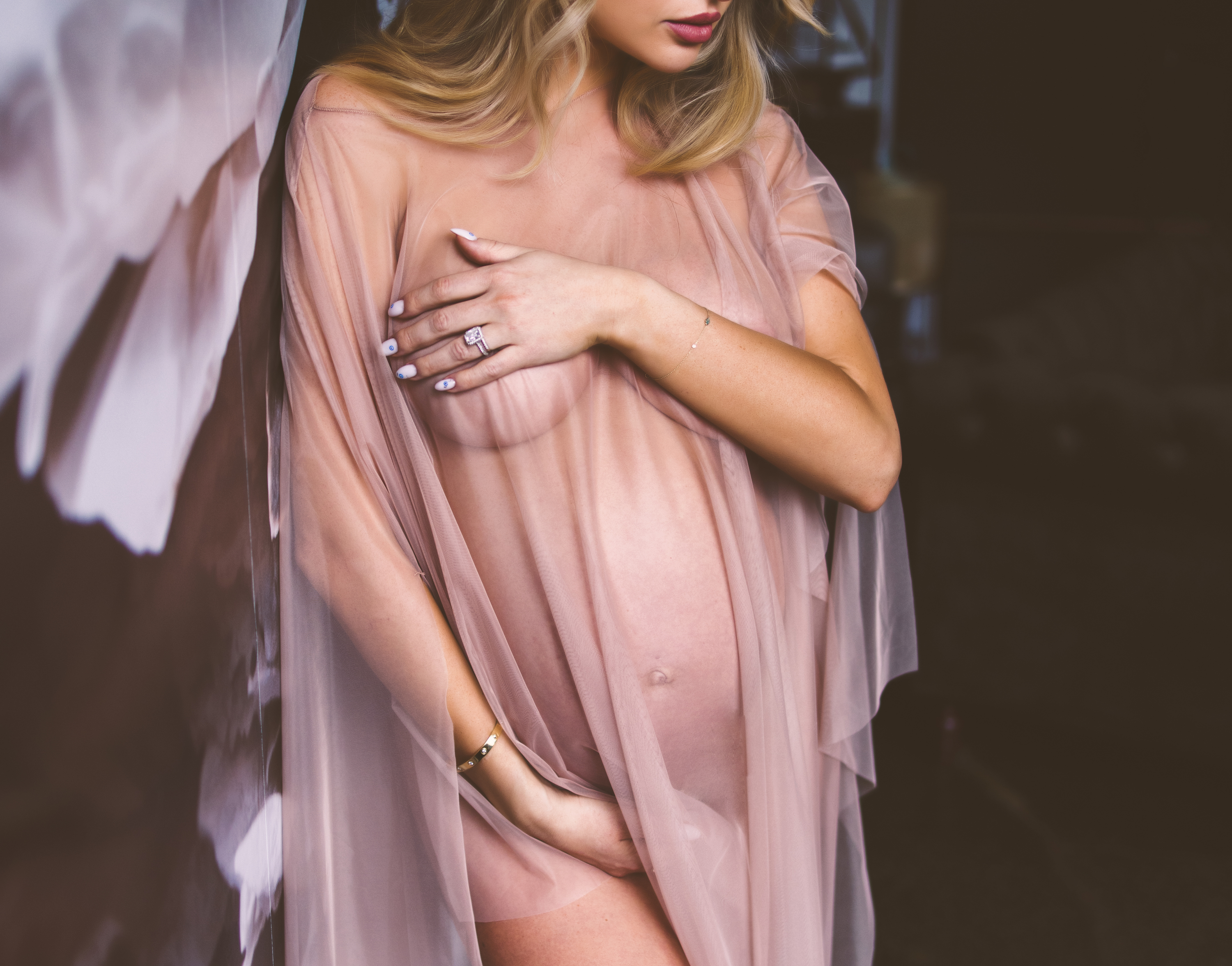 Maternity Session Experience thumbnail