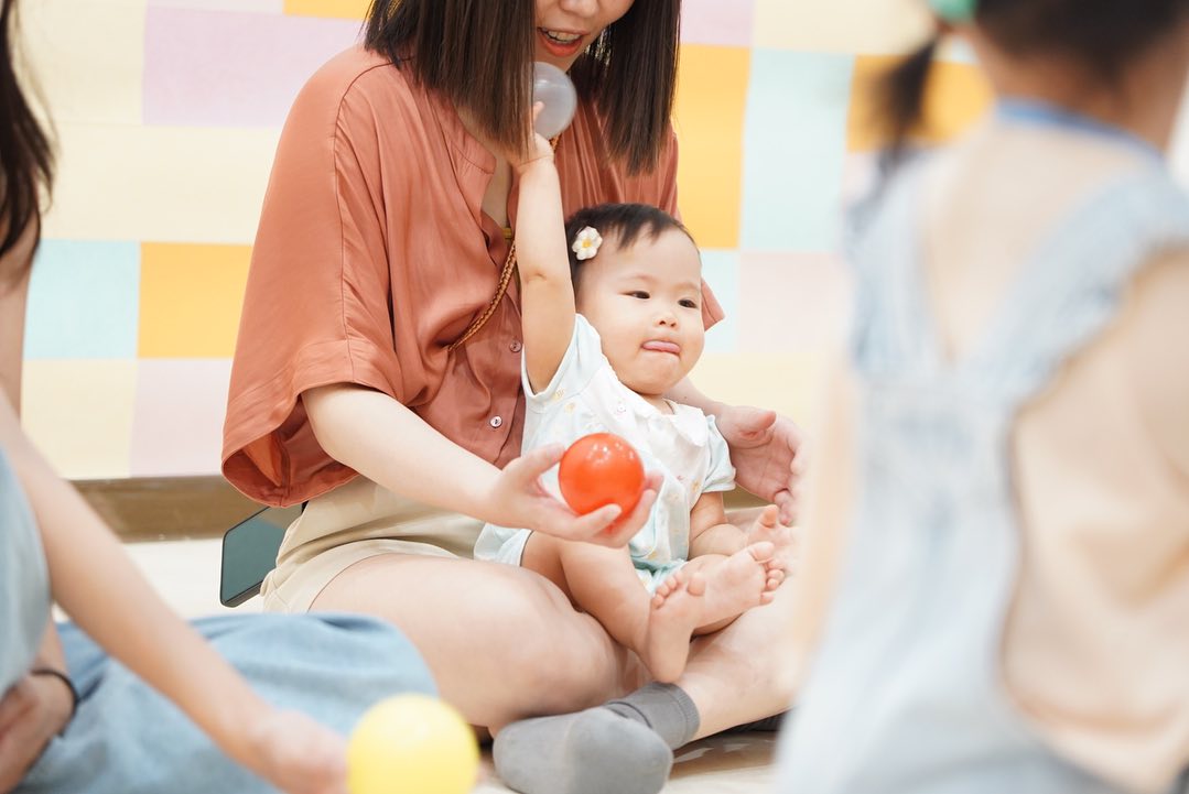 ⁡
｜關於照片分享📸｜
⁡
一直以來都有隨手幫孩子們紀錄課程花絮的習慣，不過礙於覺得我們拍得不夠好也擔心產量不足⋯一直不敢大聲的說歡迎來索取照片😅
⁡
隨著記憶卡裡的照片越來越多，卡在一個「這些照片一直藏在這裡好可惜哦」的窘境😫
⁡
於是，