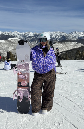 SNOWEARS CODE: JENNIFERLAM15OFF thumbnail