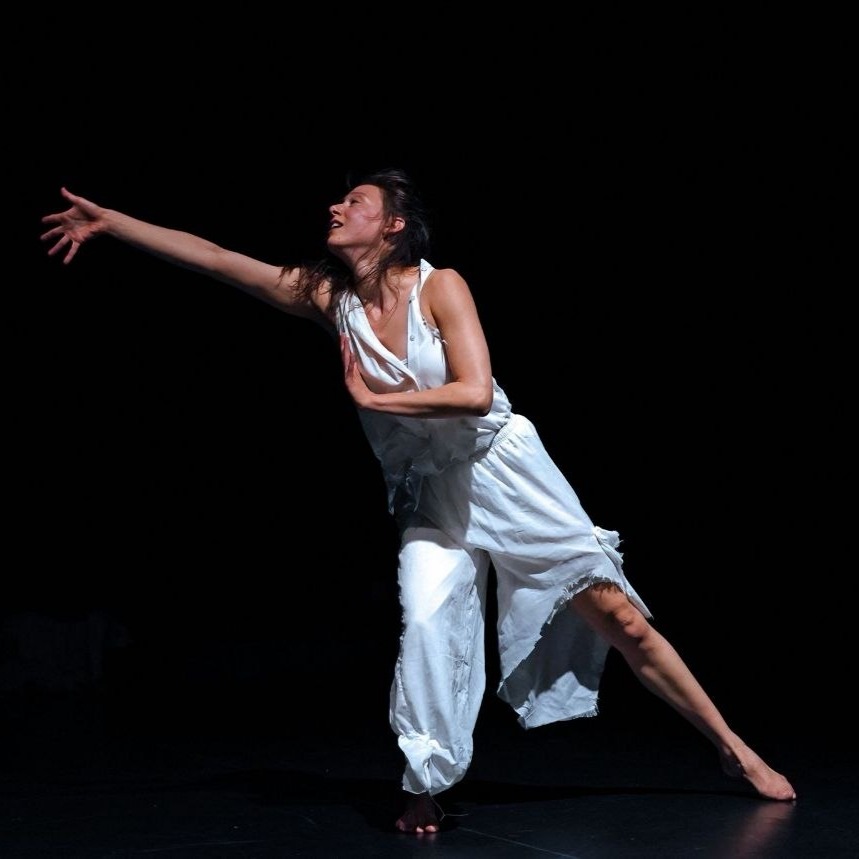 Jule's Artistic Background thumbnail