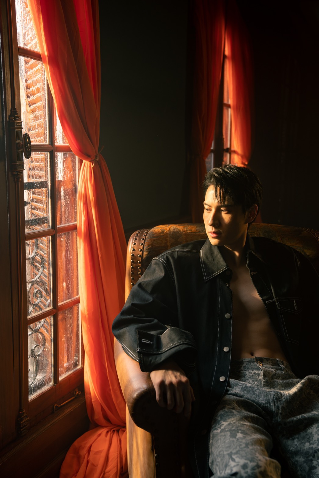 พระเอก MV “It’s Okay Not To Be Alright” ของ “พีพี-กฤษฏ์” thumbnail