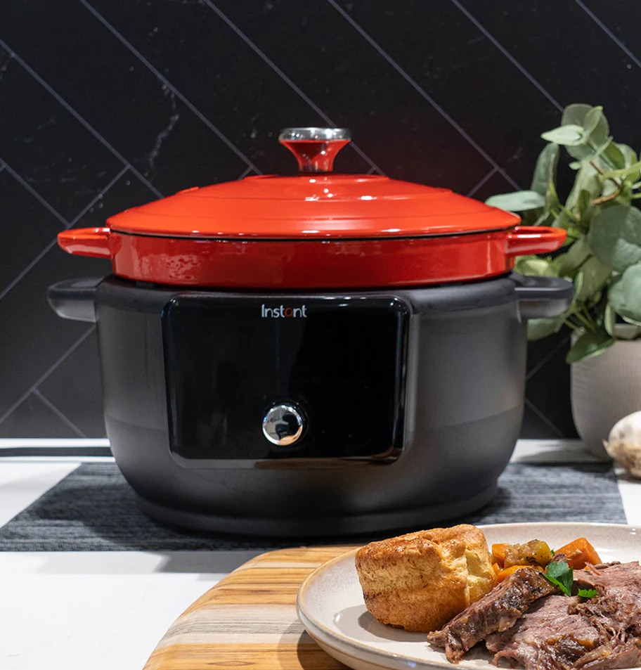 Electric Round Dutch Oven, 6-Quart  thumbnail