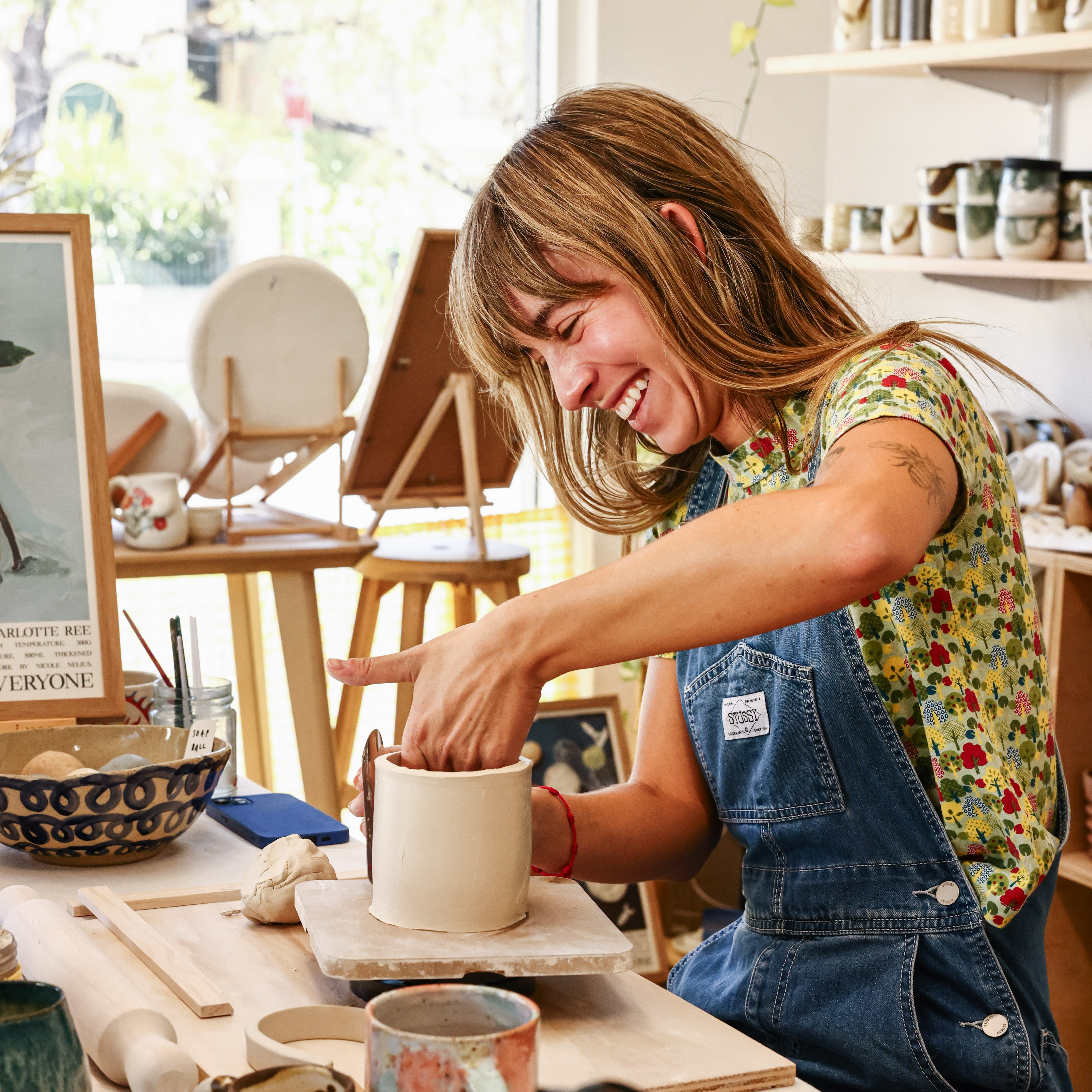 Clay & Paint & Hands thumbnail