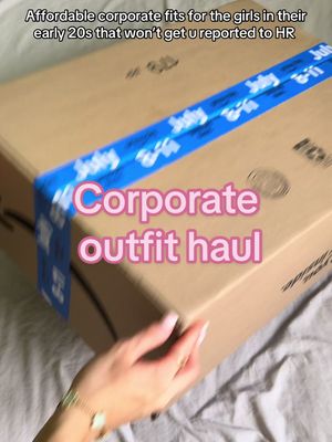 calling all my girls in their early 20s who need FIRE work fits