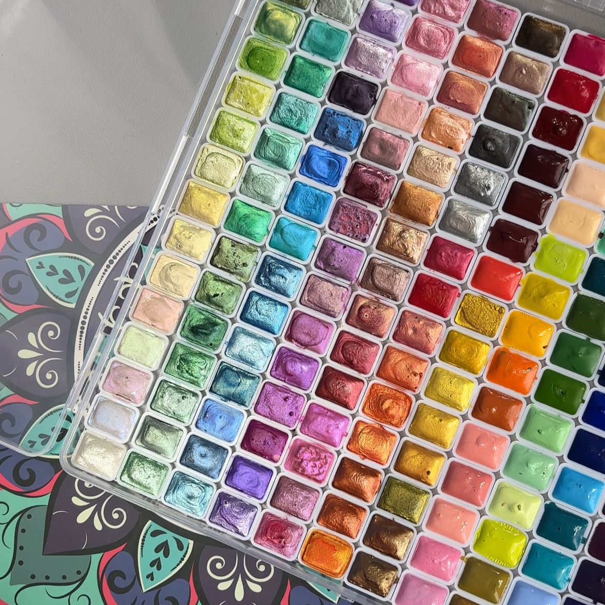 Metallic glitter Watercolor sets thumbnail