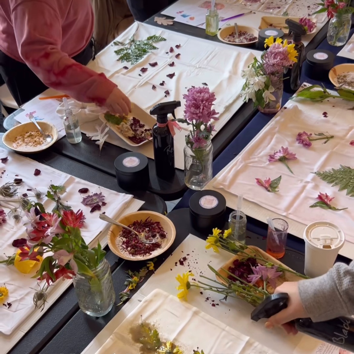 Dyeing Experiences for Events thumbnail