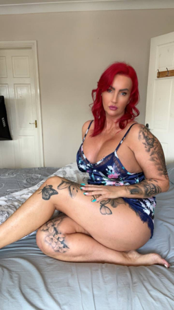 FREE ONLYFANS😈😈.         The best place to Chat to me is here thumbnail