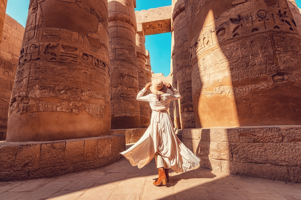 Exploring the Wonders of Egypt: A Comprehensive Guide to Egypt Tourism and Travel thumbnail