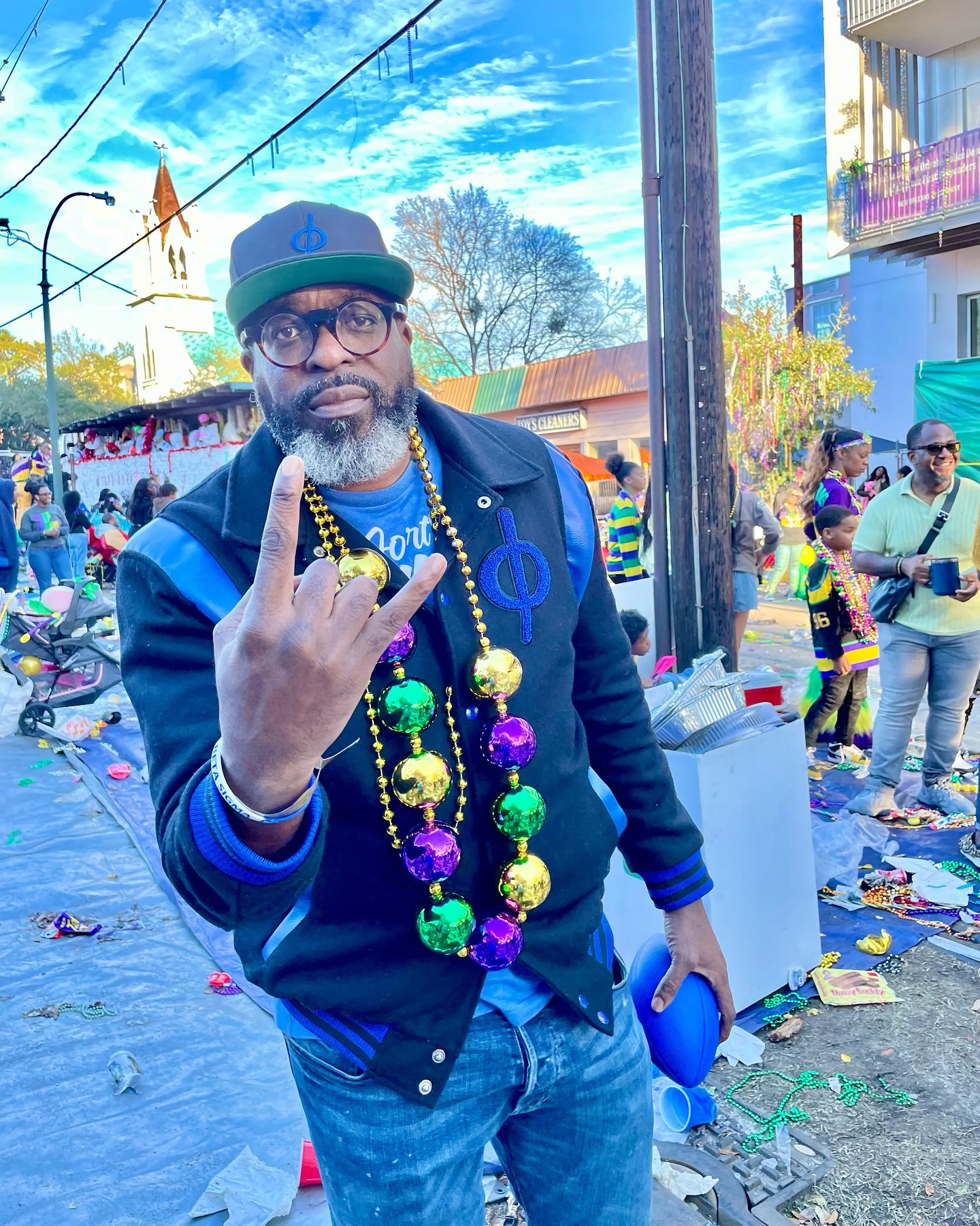 🤷🏿‍♂️ #BluePhi #FatTuesday2024