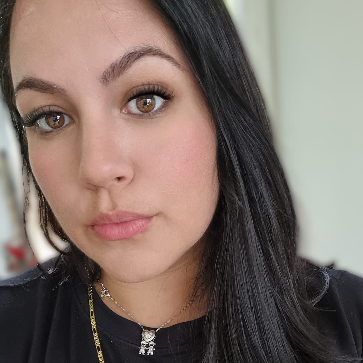 Aline Tejeda - Cílios/ Sobrancelhas  thumbnail