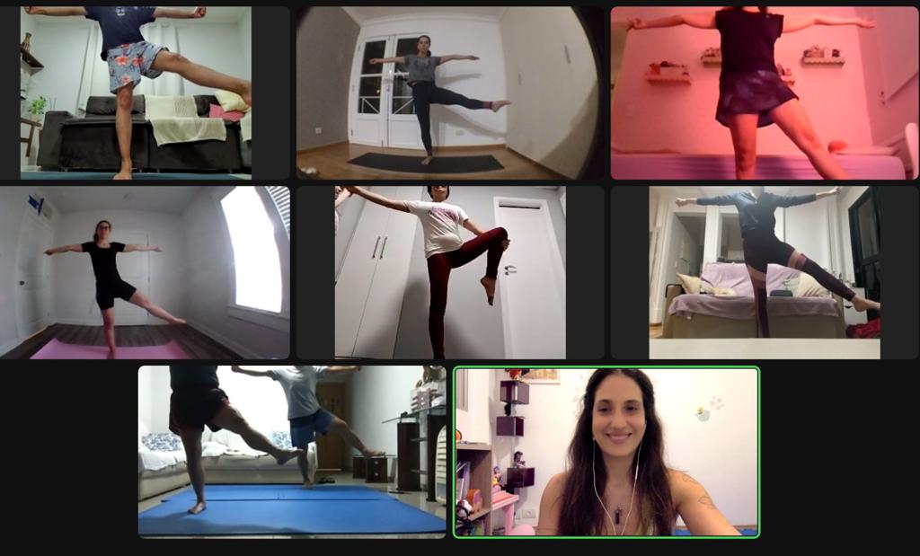 AULAS DE YOGA EM GRUPO NA ESCOLA DE YOGA DANIEL BORGES thumbnail