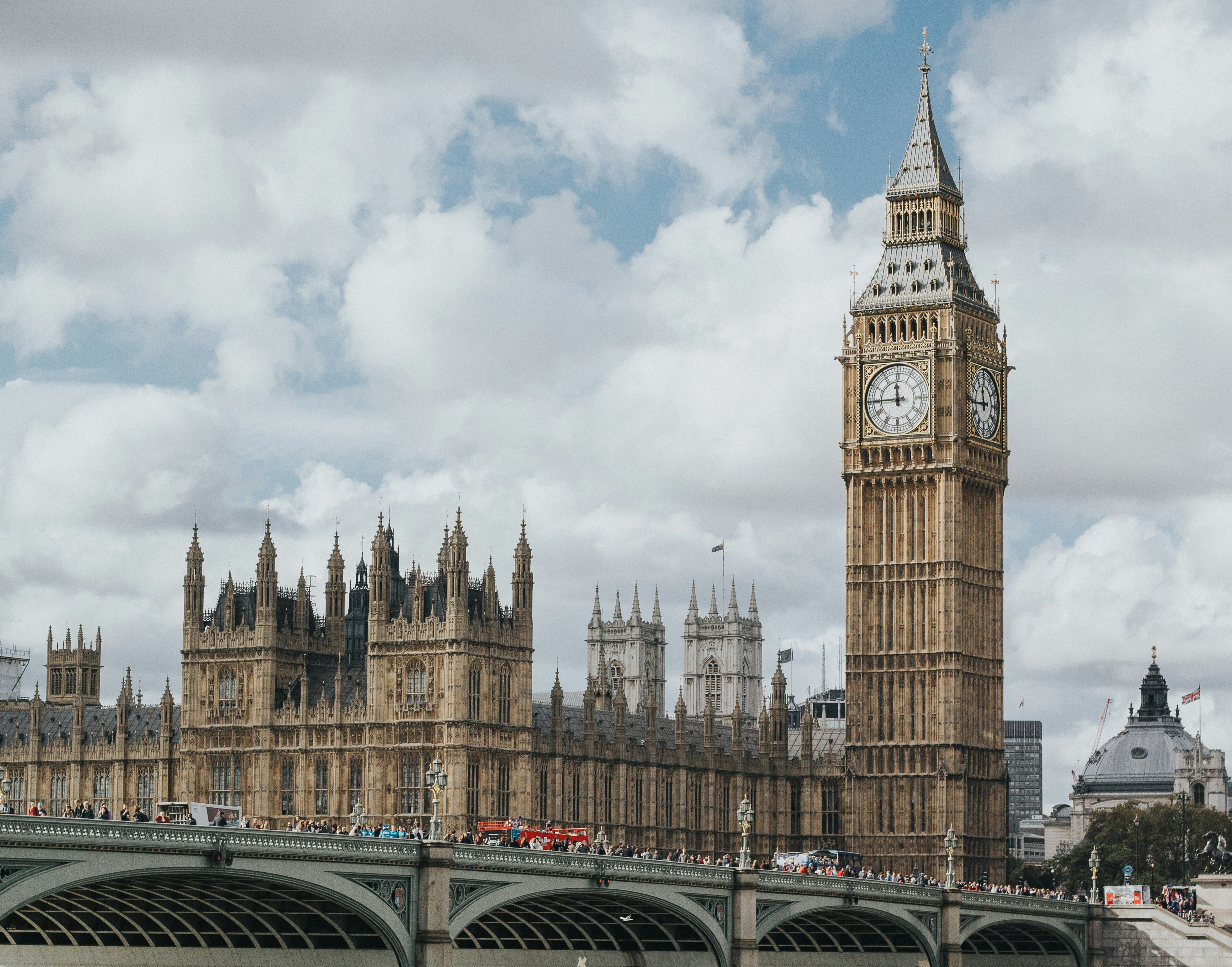 Everything You Need to Know About the UK ETA thumbnail