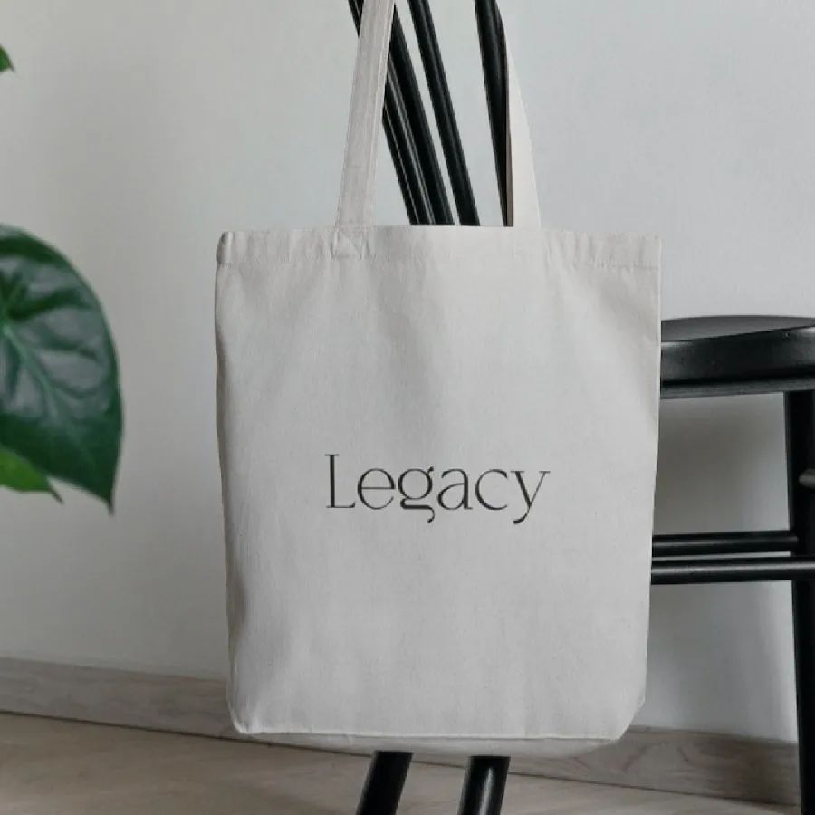 Legacy 💐

.
Font - Cellofy Thin 
by @owlkingproject 👏

Music - Kali Uchis - telepatía 🎤

.
#logo #logodesigner #logodesi