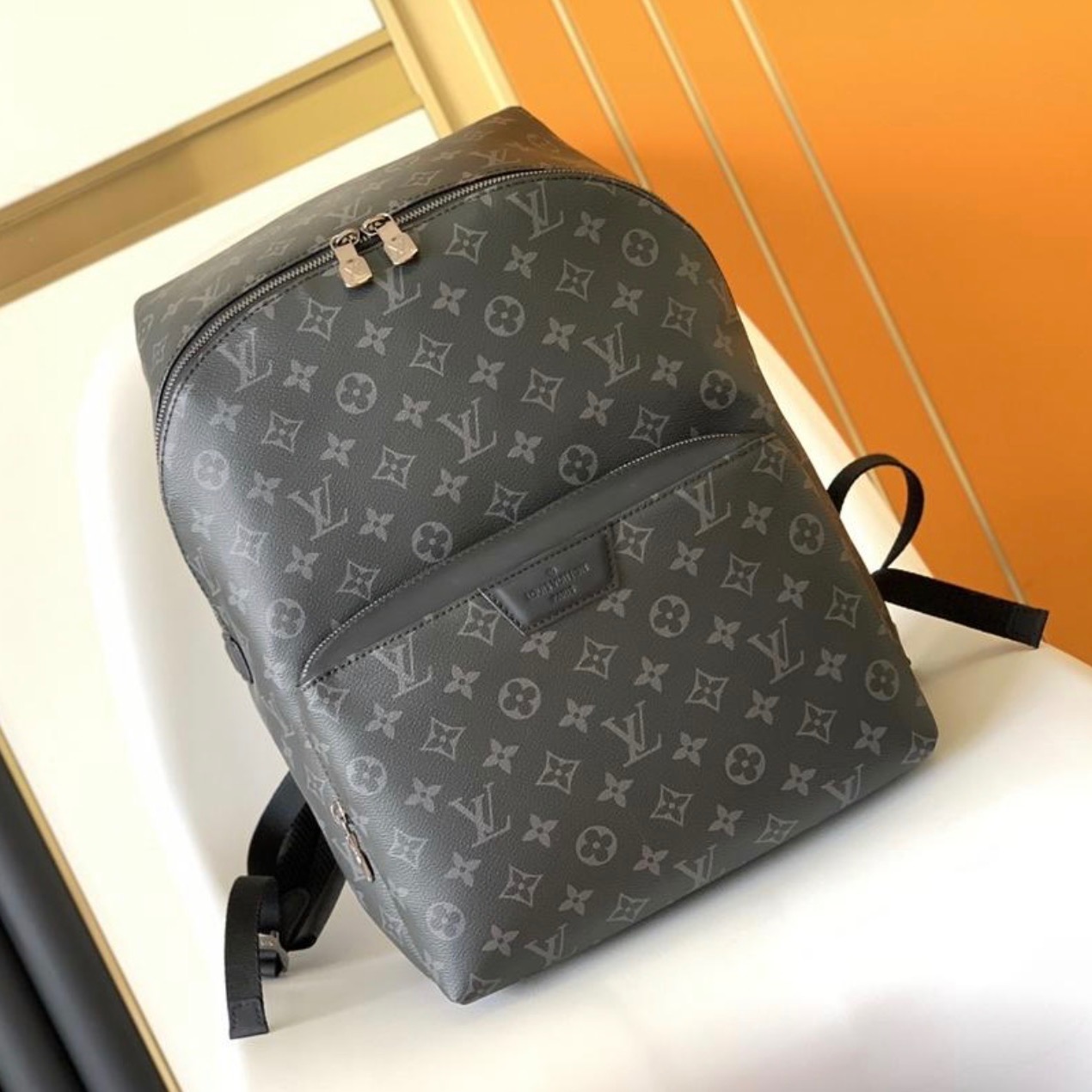 LV  Mochila thumbnail