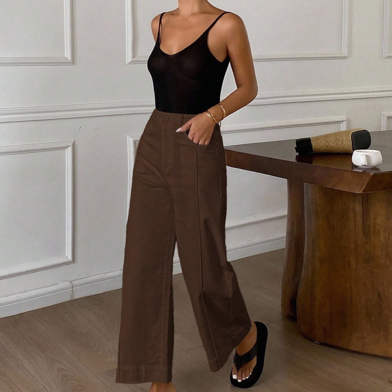 Calça Pantalona Marrom  thumbnail