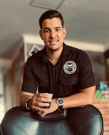 Agende com barbeiro Anderson thumbnail