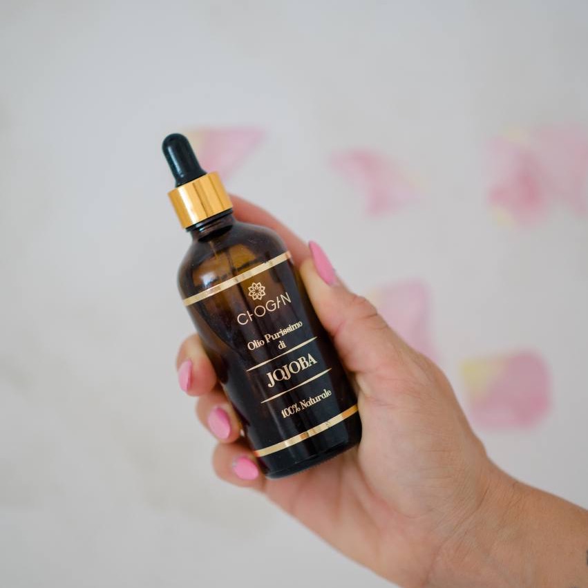 Huiles essentielles et végétales  thumbnail