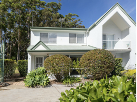 SOLD | 6/13-15 Augusta Place, Mollymook Beach thumbnail