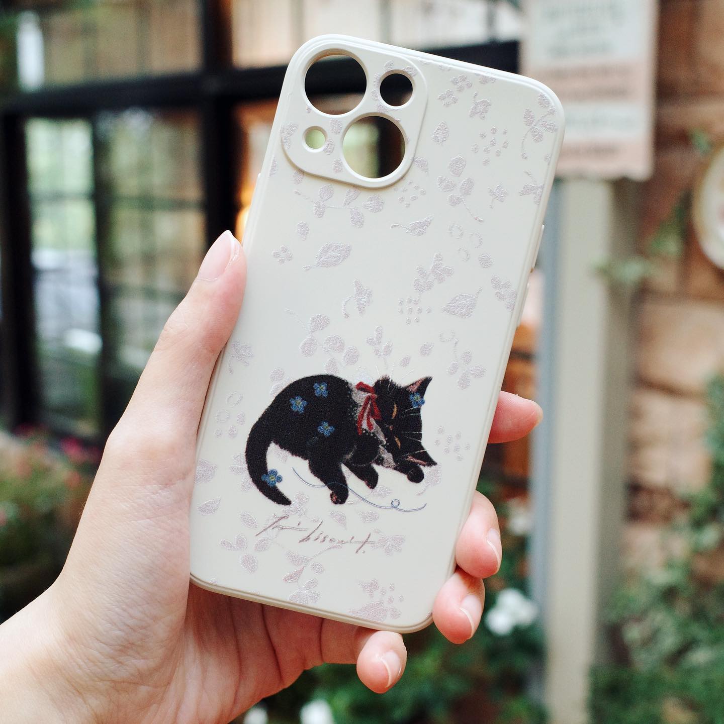 🌿 ꫛꫀꪝ 𝙋𝙝𝙤𝙣𝙚 𝘾𝙖𝙨𝙚𝙨 𝘼𝙧𝙧𝙞𝙫𝙚.ᐟ 🌿

帕尼與台灣品牌 @creasense.oui 合作的聯名手機殼
第❷彈 現正上架中.ᐟ

即日起～𝟖/𝟐𝟕，帕尼手機殼新上架期間官網下單享𝟖𝟓折優惠.ᐟ
（更多折扣優惠詳見創感品味