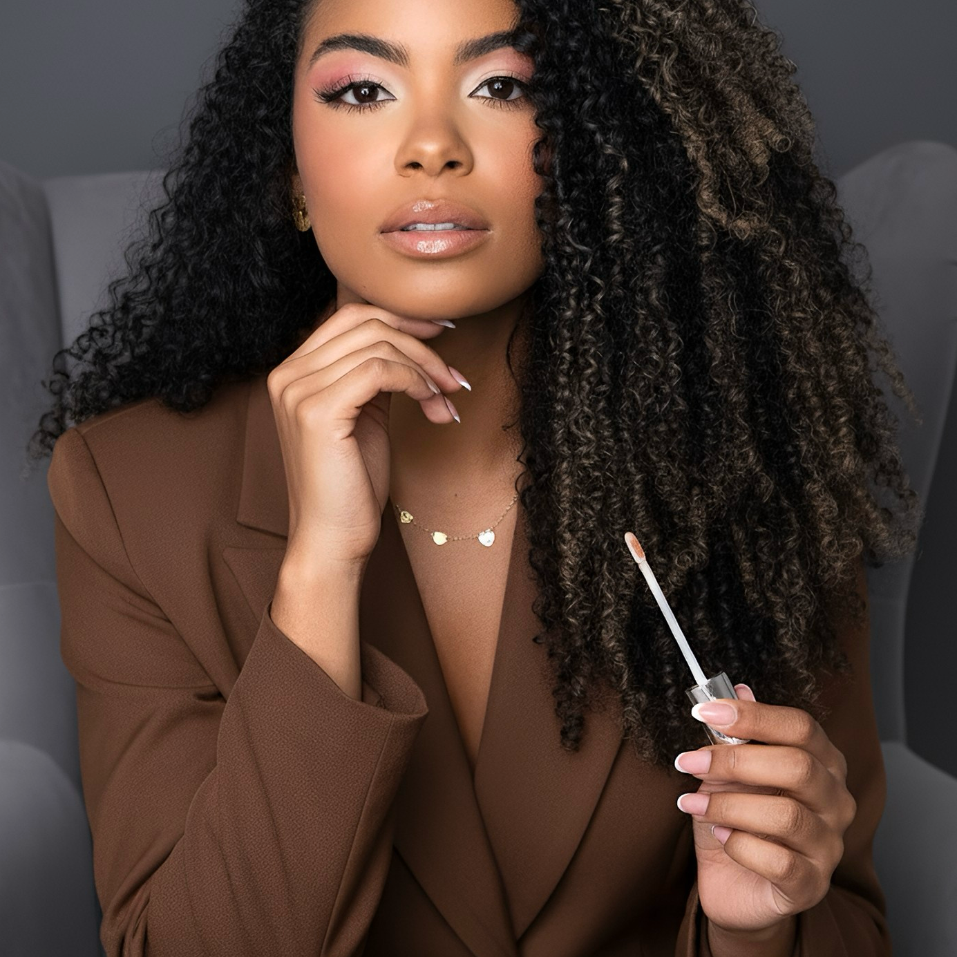 CURSO PRESENCIAL AUTOMAQUIAGEM  thumbnail