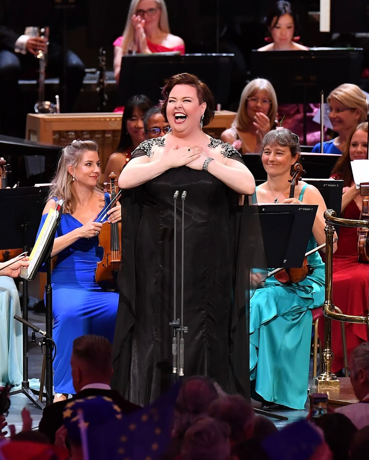 Guys...I’m heading back to the BBC Proms this summer!! I’ll be singing Mahler’s Rückert-Lieder, one of my favorite conce