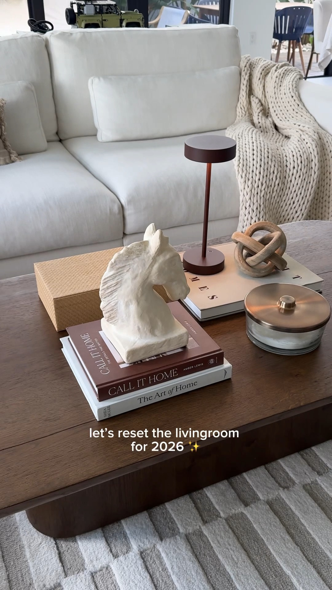 Livingroom decor thumbnail