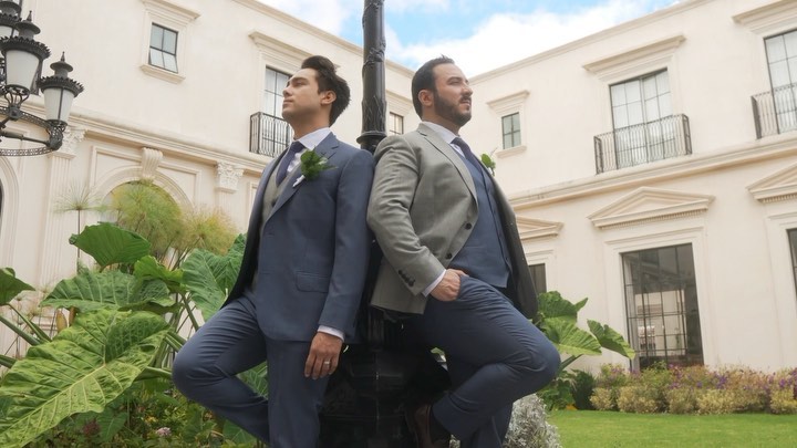 Joaquin & Javier 

Venue: @hotel_rincon.del.arco 
Wedding Planner @jorgeselvasplanner 
Decoración Floral: @jorgealbertor