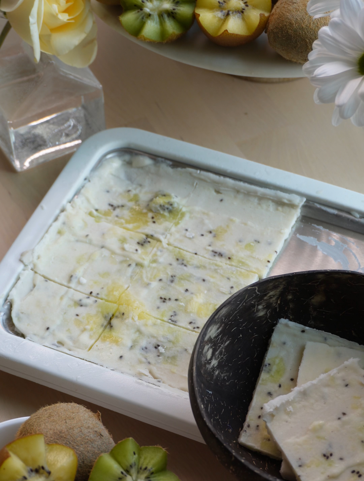 Frozen Yogurt Tray thumbnail