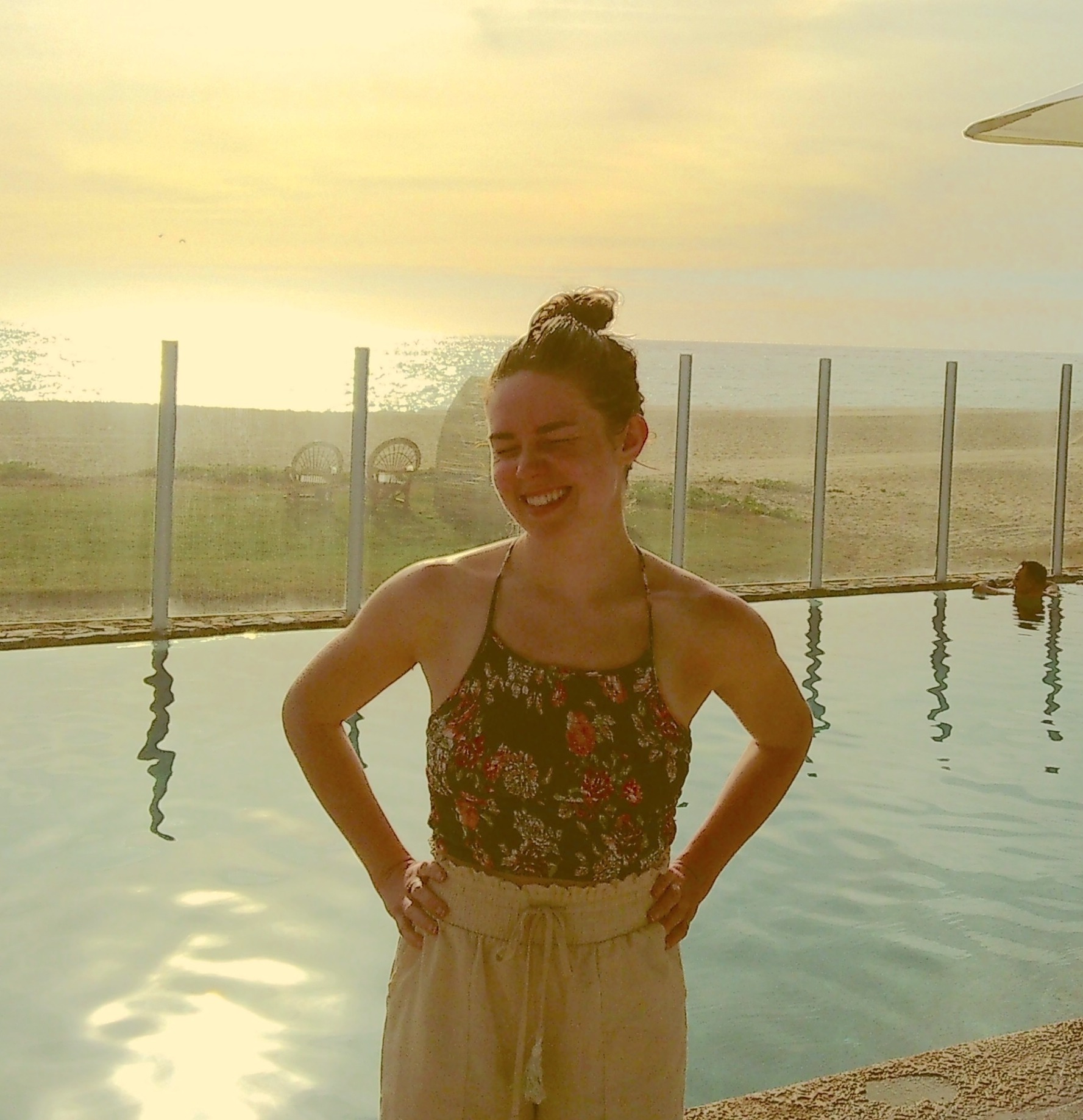 ♡ about me thumbnail