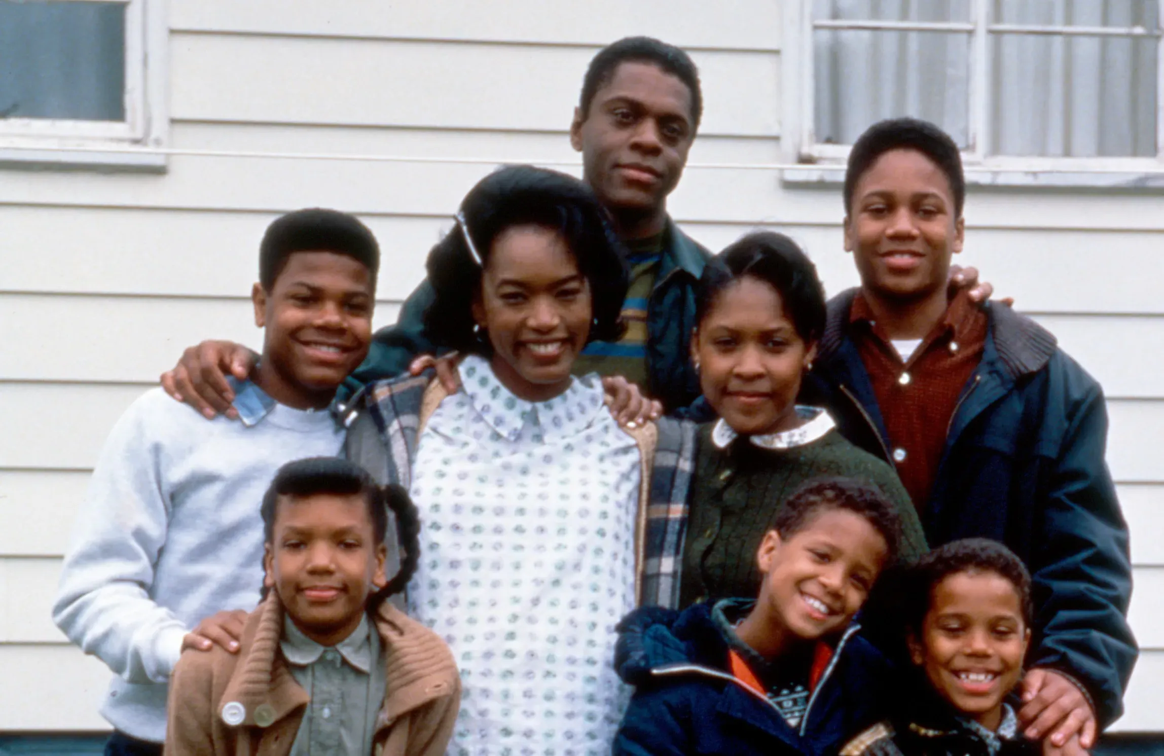 'The Jacksons: An American Dream' Review (TV, 1992) | The Movie Buff thumbnail