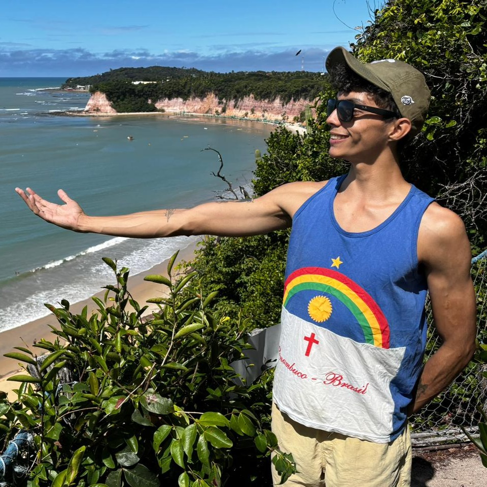 Pipa: O paraíso multicultural no Nordeste brasileiro rodeado de falésias thumbnail