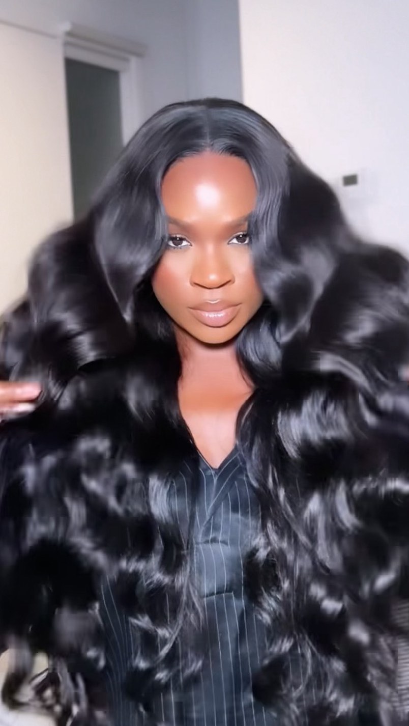 Applause for quality, density and longevity 😉 

Lena Unit 
30 inches 

www.affluentbeaute.com

#wigs #affluentbeaute #af