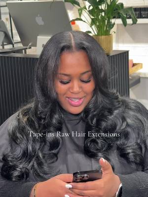 How beautiful is Essy? 😍 Using our raw hair silk straight tape-ins to achieve this 😍😍 5pcs, Silk Straight 22” Link in bi