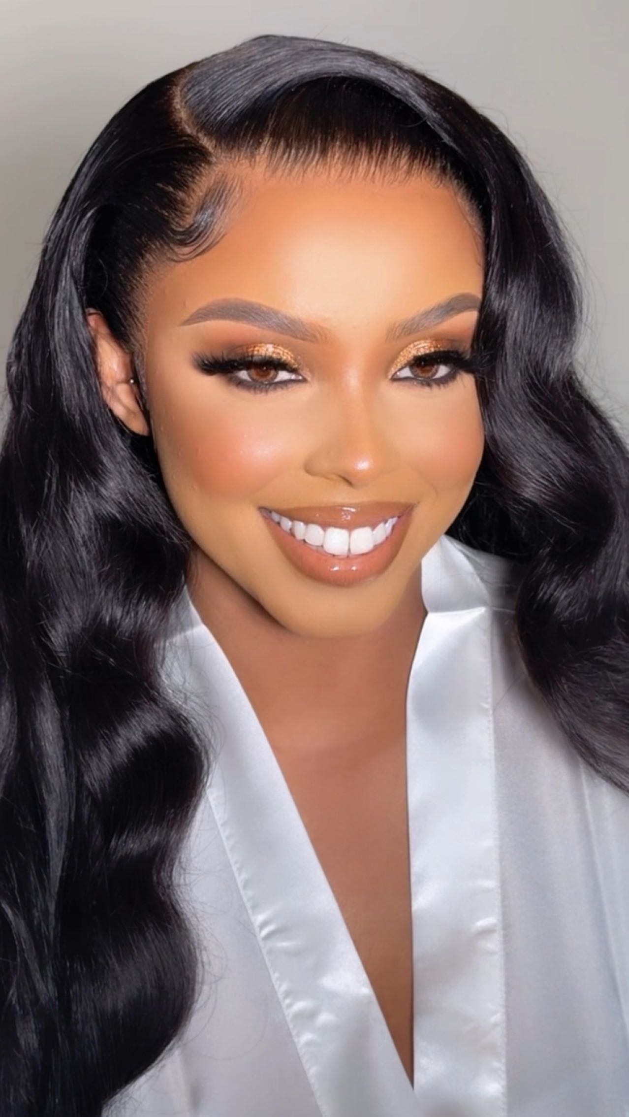 When in doubt, you can never go wrong with a gold eyeshadow especially that of @patmcgrathreal pallets. 

Premium Bridal