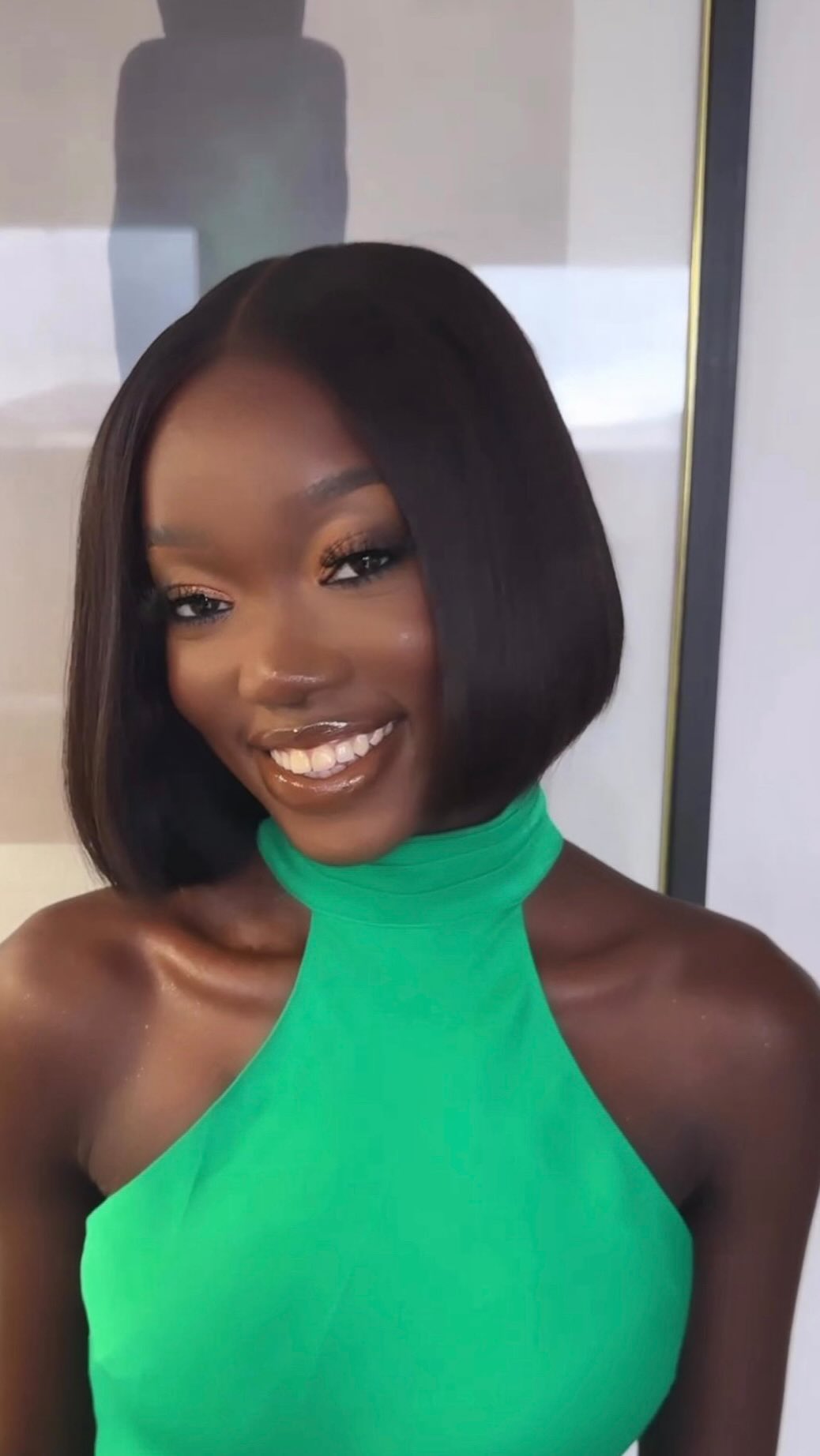 @cecilia_reiaw an entire obsession 😍

Hair description: 

10 inches Lena Unit 
Natural Colour 

www.affluentbeaute.com

