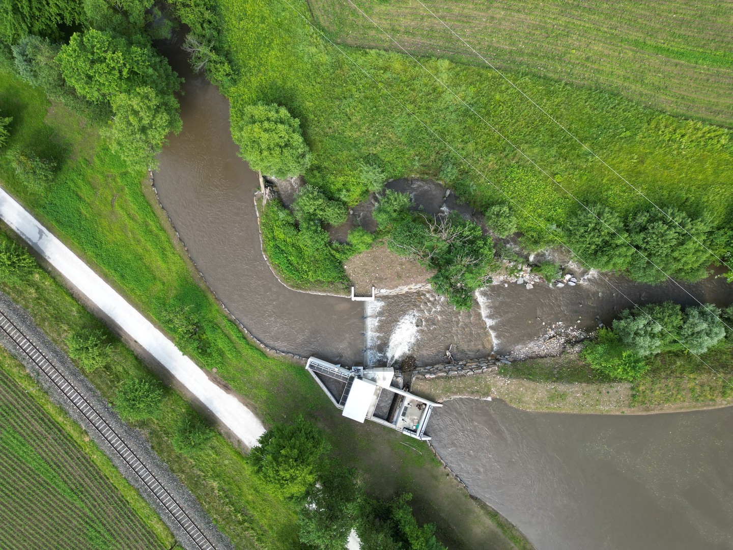 Powering the future from above! 🦅 Witnessing our first-of-its-kind hydropower plant from the sky is simply breathtaking.