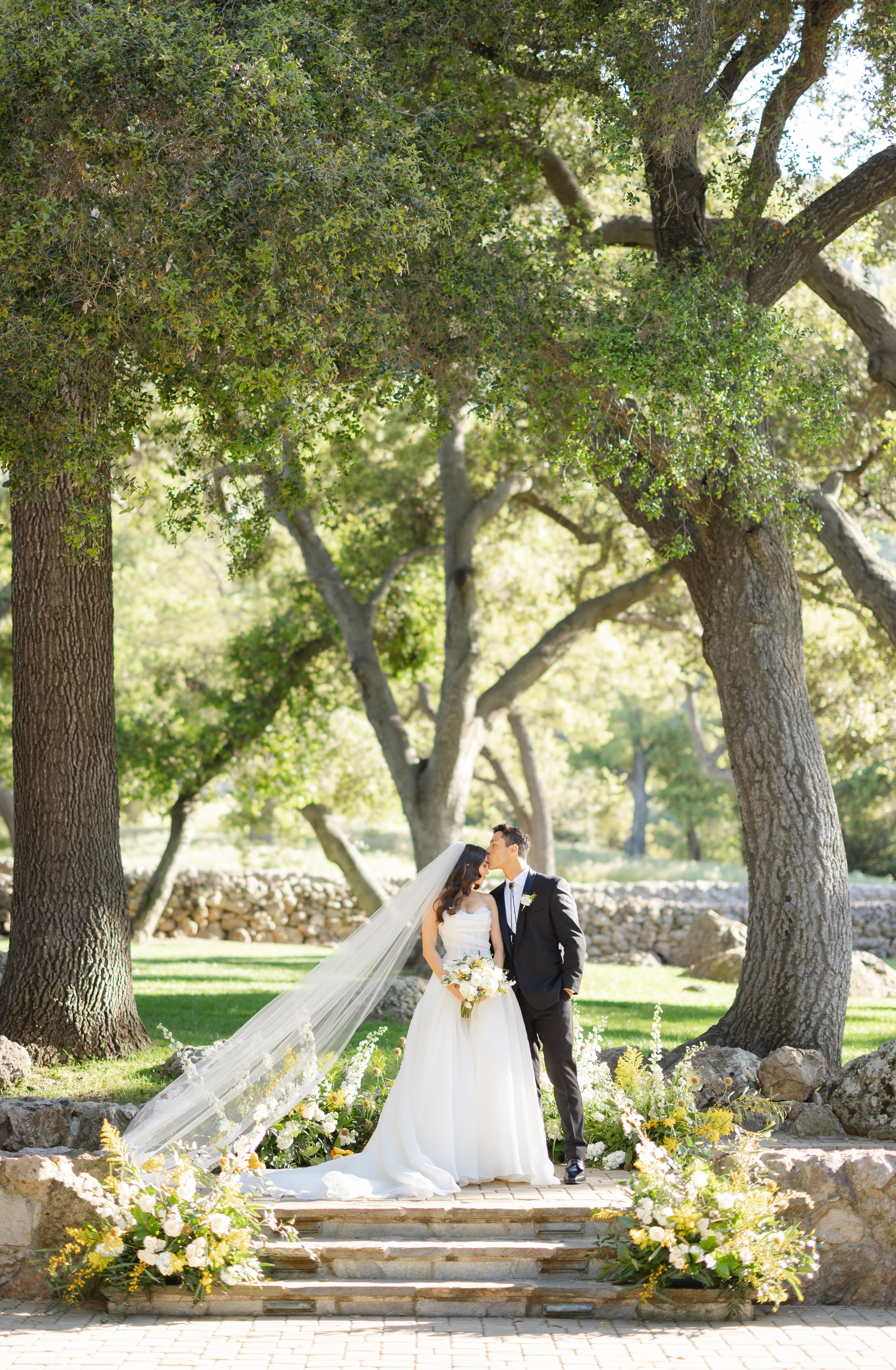 Shout out LA article  thumbnail