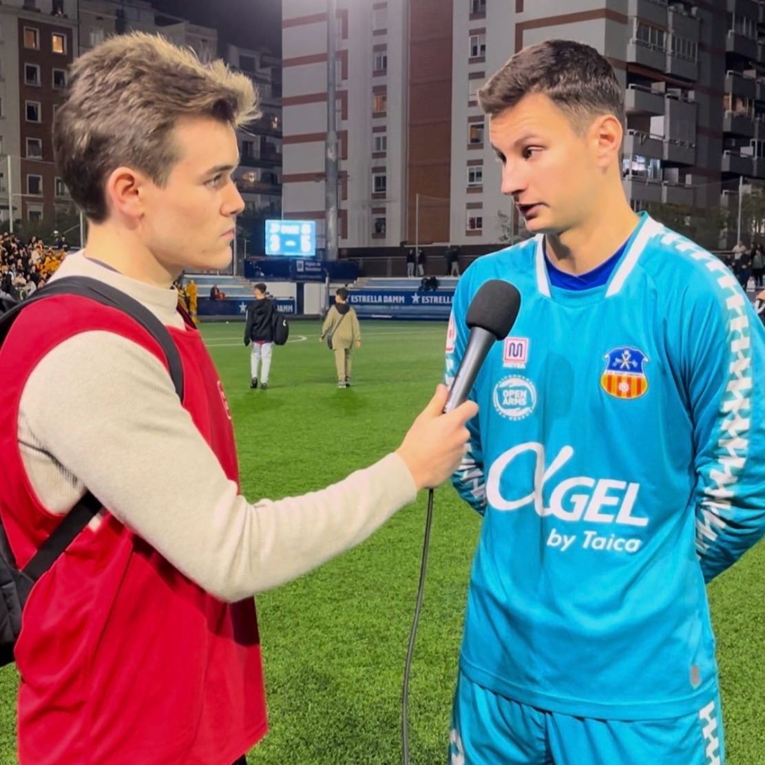 Cobertura derbi: Europa-Sant Andreu  thumbnail