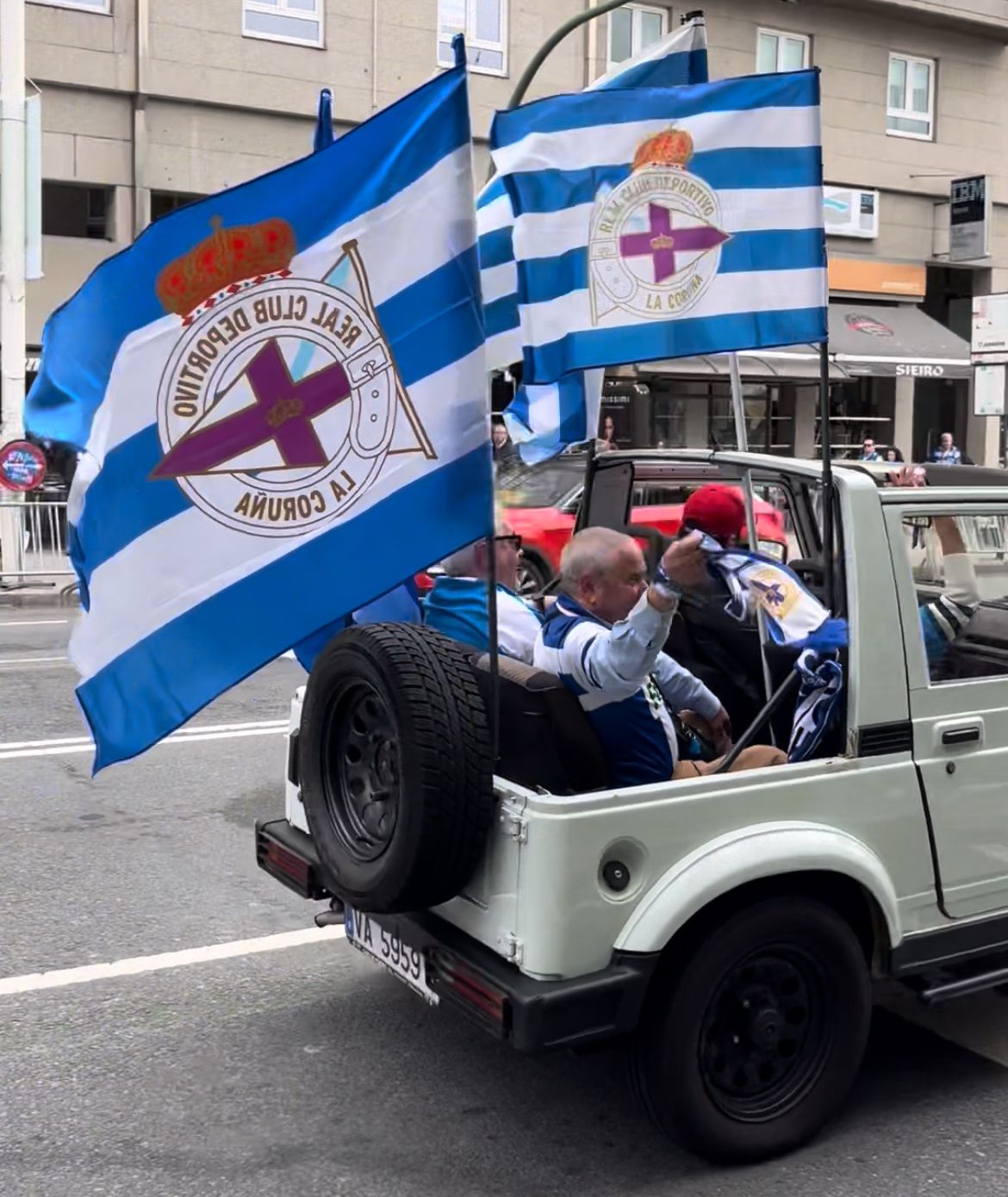 Reportaje ascenso Dépor desde A Coruña thumbnail