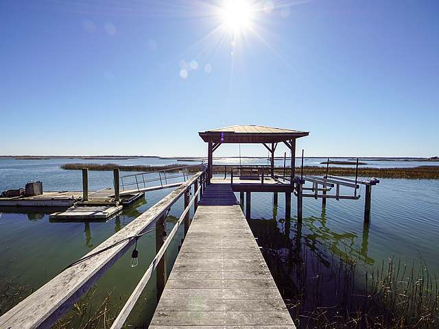 Waterfront Gem on James Island! | Charleston | Sloane Realty thumbnail