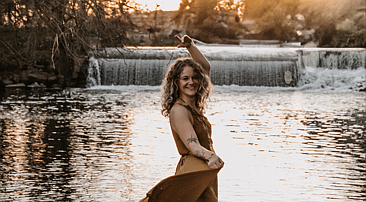 Inner Resilience – Yoga im Advent zur Regulation deines Nervensystems | Straubing jeden Montag im Dezember thumbnail