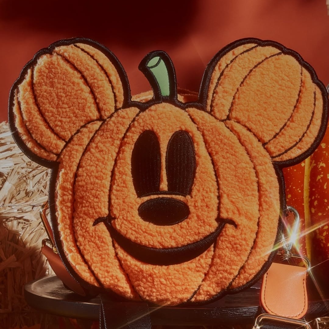 Stoney Clover Lane Disney Halloween Collection thumbnail