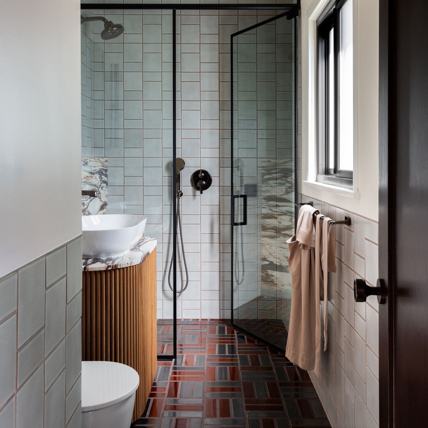 BATHROOM TOUR 2 thumbnail