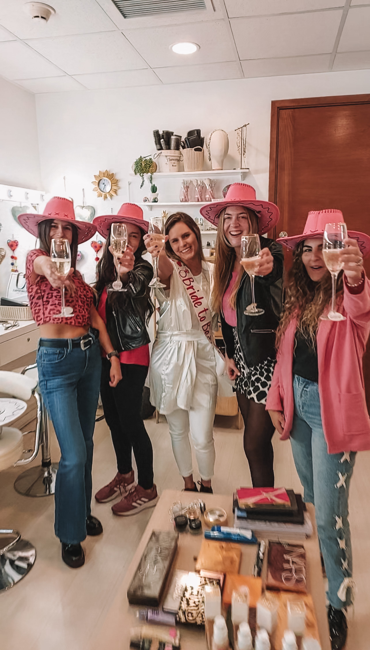 DESPEDIDAS DE SOLTERA 👰🏼 👯‍♀️ thumbnail